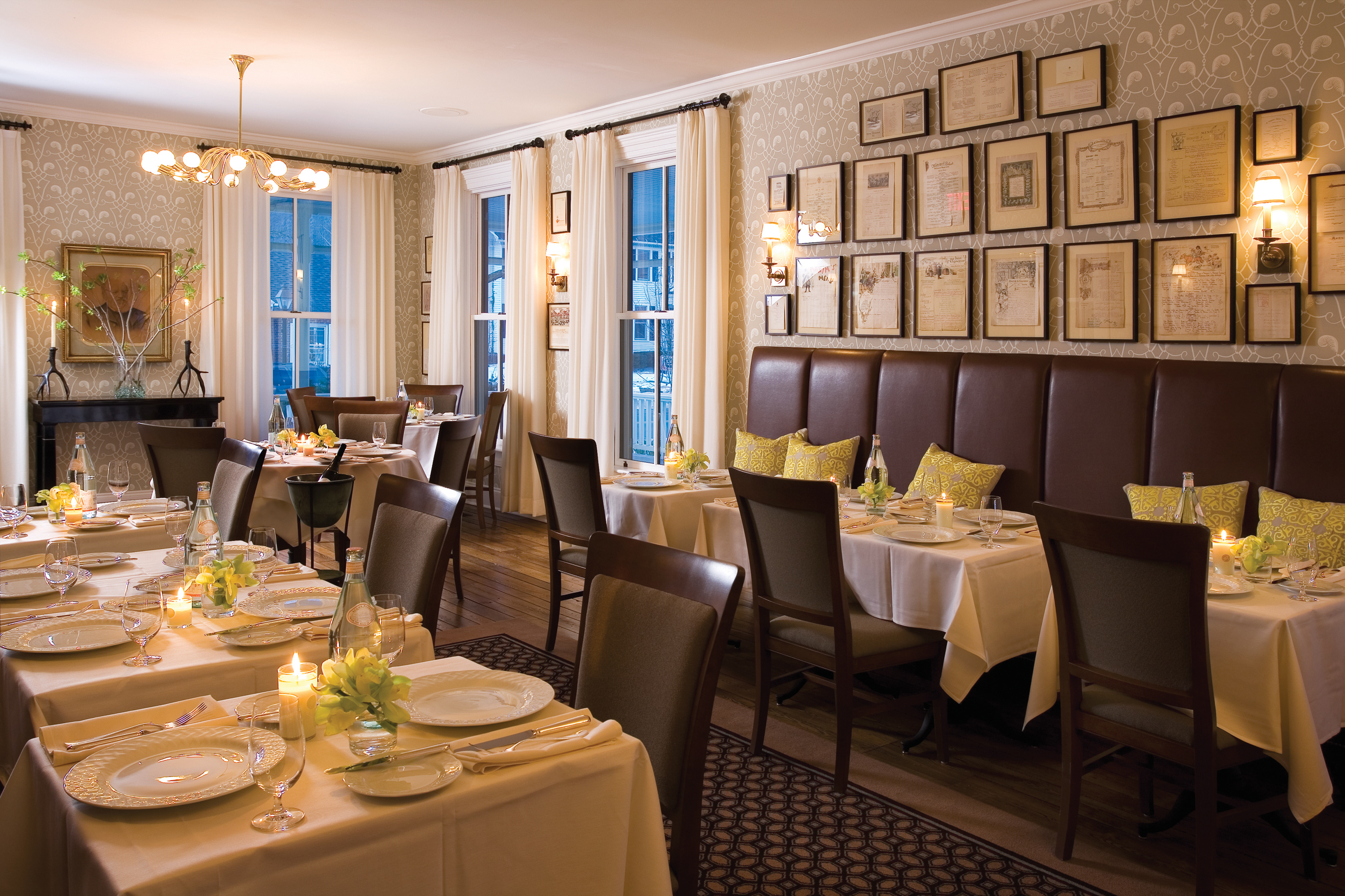 On-site dining available at The Delmonico Room, featuring fine regional American cuisine.
